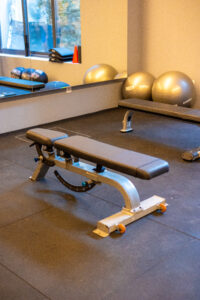 Bancos de treino Estúdio Just Ready Antas